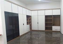 全鋁家居行業(yè)如何借助互聯(lián)網(wǎng)轉(zhuǎn)型？