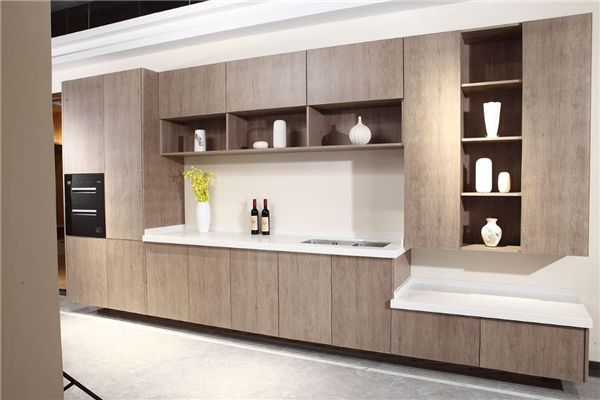 全鋁家具發(fā)展平穩(wěn)，市場內(nèi)龍盤虎踞